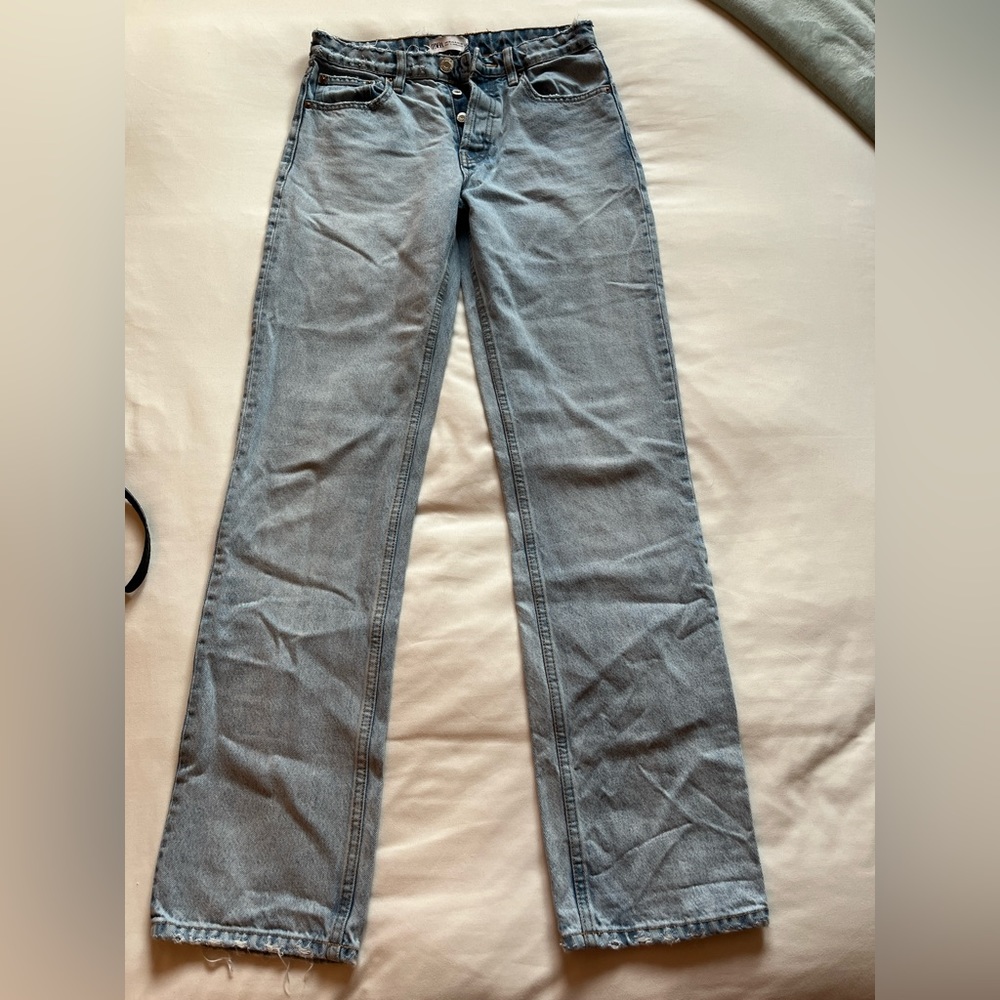 Zara, straight leg jeans, size 4